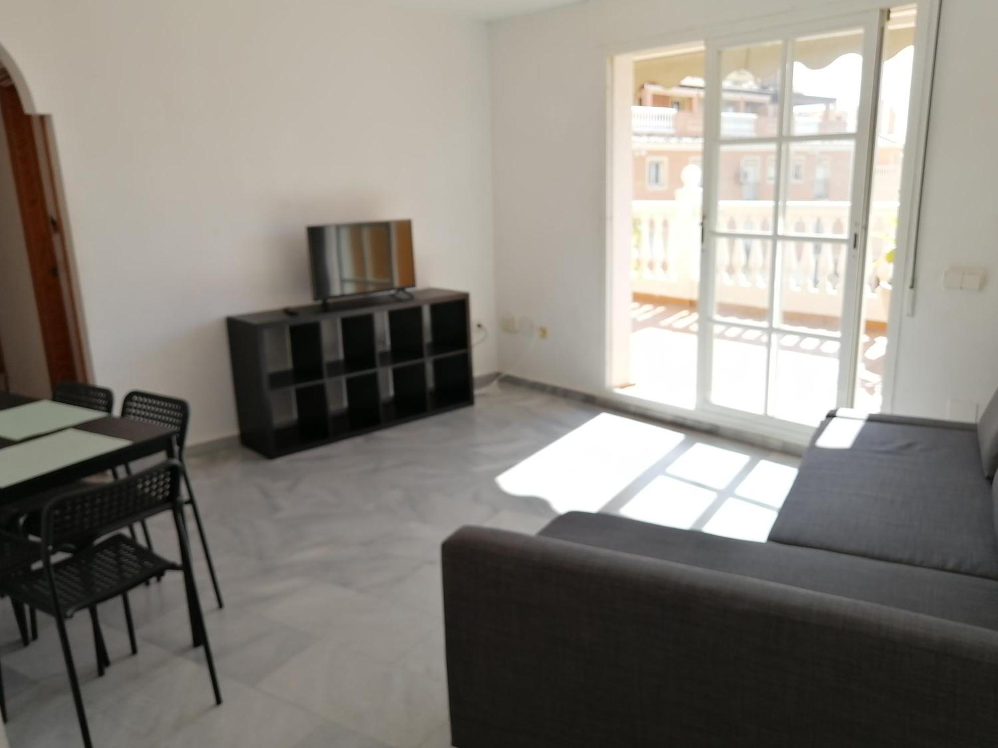 מאלגה Lovely Penthouse In Front Of The Beach With Free Parking מראה חיצוני תמונה