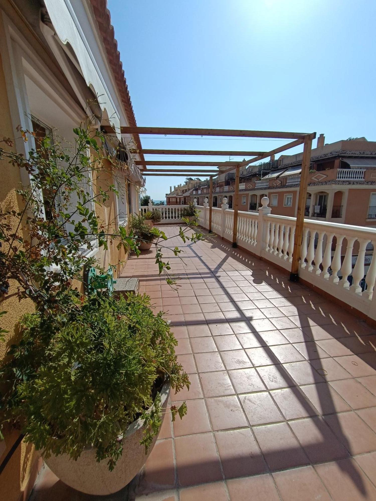 מאלגה Lovely Penthouse In Front Of The Beach With Free Parking מראה חיצוני תמונה